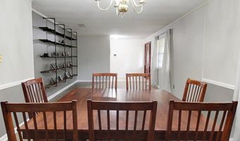 1402 Pineland Dr, Bainbridge, GA 39819