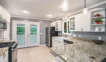 6675 Dillon Rd, Austell, GA 30168