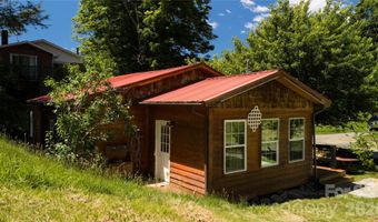 92 Buchanan Dr, Bakersville, NC 28705