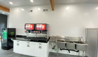 830 Jensen Grove Dr, Blackfoot, ID 83221