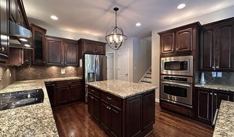 240 Cross Creek Ct, Alvaton, KY 42122