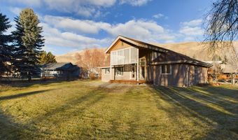 340 Tendoy St, Bellevue, ID 83313