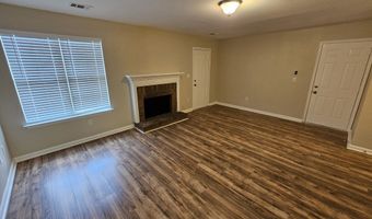 6718 Roscommon Dr, Austell, GA 30168