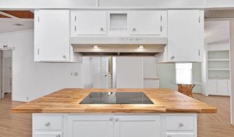 1188 Iriquois Dr, Barefoot Bay, FL 32976