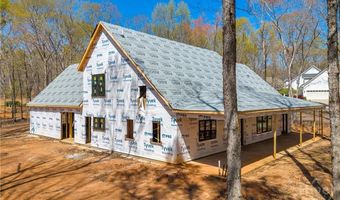 465 Stone Creek Dr, Hull, GA 30646