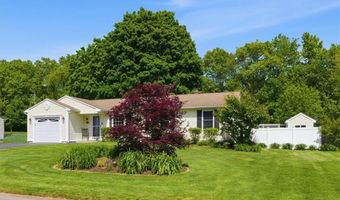 127 Sun Valley Dr, Cumberland, RI 02864