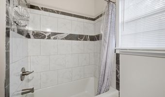 179 Summer Pl, Biloxi, MS 39530