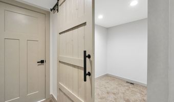 250 Mill St, Barnesville, GA 30204