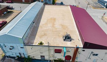 124 W Washington Ave, Ava, MO 65608