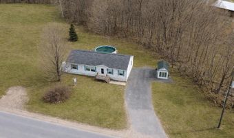 16 Gonyea Rd, Altona, NY 12910