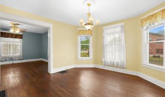 3302 College Ave, Alton, IL 62002