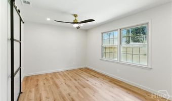 6 Spanish Moss Ct, Savannah, GA 31419