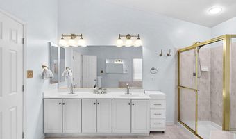 21493 CHICKACOAN Trl, Broadlands, VA 20148