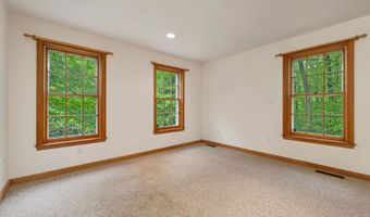9 Wildwood Rd, Auburn, NH 03032