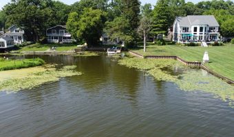 41607 N Lotus Ave, Antioch, IL 60002