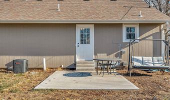 320 Harrison Ct, Auburn, KS 66402