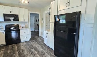 2002 Chouteau Ave, Baxter Springs, KS 66713