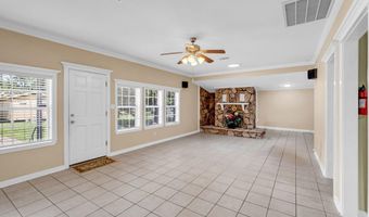 172 Hoxie St, Biloxi, MS 39530