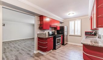 4225 N HENDERSON Rd 103, Arlington, VA 22203