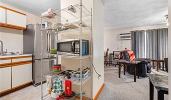 2 Angle St 5, Lincoln, RI 02838