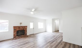 1657 Mission Meadows Dr, Oceanside, CA 92057