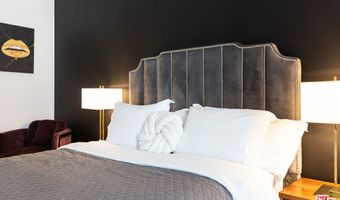 7250 Franklin Avenue 512, Los Angeles, CA 90046