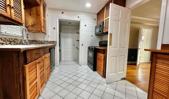 2701 13TH St S, Arlington, VA 22204