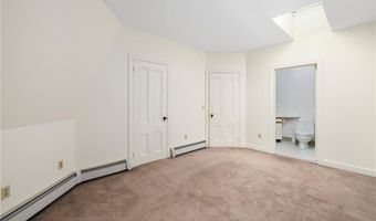 66 Webster St 9, Newport, RI 02840