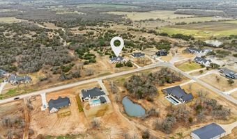1208 Eagles Bluff Dr, Weatherford, TX 76087