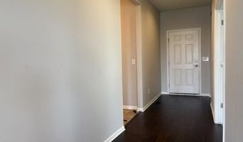 582 Ivyland St, Ann Arbor, MI 48108