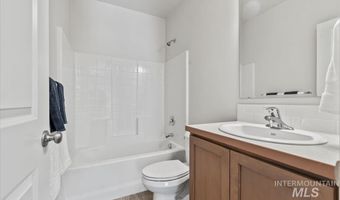 11423 Nora Dr, Caldwell, ID 83607