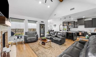 3309 Continental Ct, Altus, OK 73521