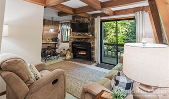 40 Hemlock Hl A, Banner Elk, NC 28604