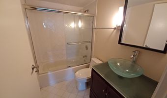 526 Pacific Ave, Atlantic City, NJ 08401