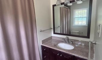 3653 38TH St N, Arlington, VA 22207