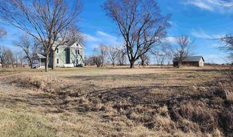 2083 Iowa Rd, Allerton, IA 50008