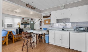 281 Sandlewood Dr, Bayville, NJ 08721