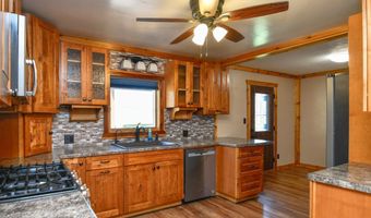 303 CHURCH St, Algoma, WI 54201