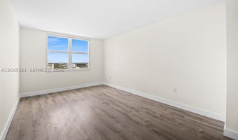 2801 NE 183rd St 1801W, Aventura, FL 33160