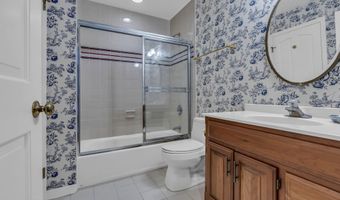 34 Bruns Rd, West Allenhurst, NJ 07711