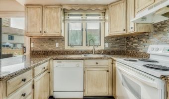 226 Cherokee Rd, Andover, NJ 07848