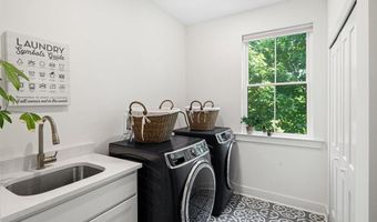 628 LEVERINGTON Ave 1, Philadelphia, PA 19128