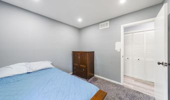 20 Woodland Rd, Bayville, NJ 08721