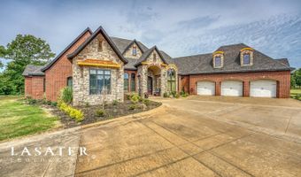 960 Governors Rd, Huntsville, AR 72740