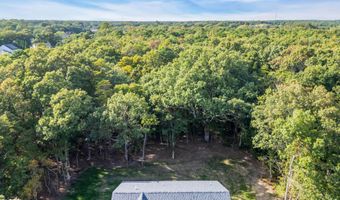 70 Seurat St, Barnegat, NJ 08005