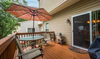12 BARCLAY Dr, Hockessin, DE 19707