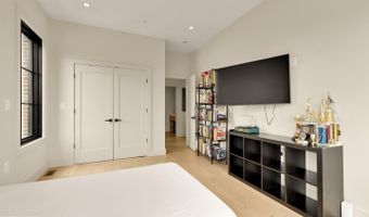 2100 4TH St NE #2, Washington, DC 20002