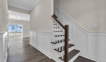 1 Potters Ct, Bayville, NJ 08721