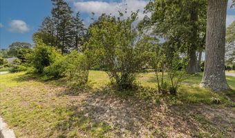 40 Dockage Rd, Bayville, NJ 08721