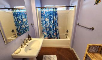 88-107 KAI Ave, Captain Cook, HI 96704